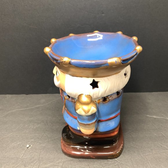 Yankee Candle Nutcracker Tart Wax Warmer. Retired - Picture 5 of 7